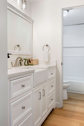 Kitchen remodel at Eastmont Irvine - view 7