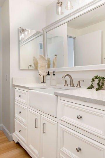 Kitchen remodel at Eastmont Irvine - view 8