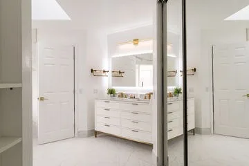 Gateshed Drive Huntington Beach Bathroom Remodel - Image 7