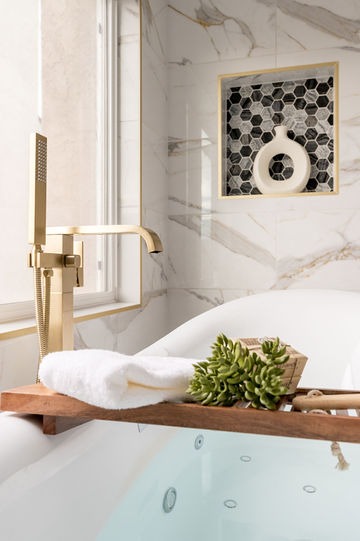 Gateshed Drive Huntington Beach Bathroom Remodel - Image 65