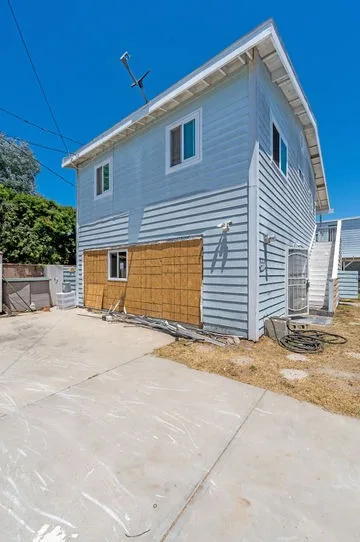 Harbor City CA Garage Conversion - Image 14