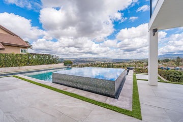 Kitchen remodel at Londerry Lane Anaheim - view 22
