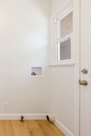 Los Angeles CA Full Remodel - Image 7