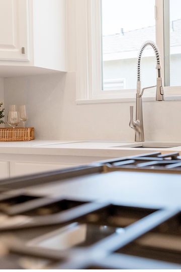 Los Angeles CA Full Remodel - Image 14