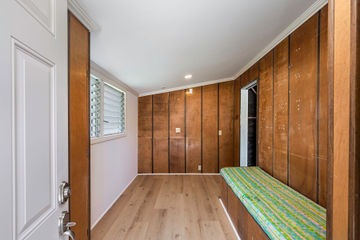 Los Angeles CA Full Remodel - Image 25