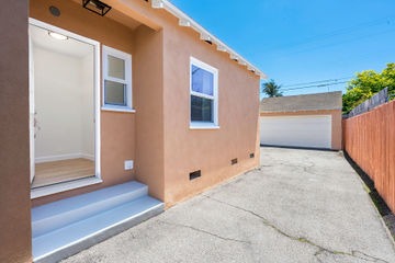 Los Angeles CA Full Remodel - Image 31