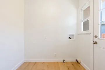 Los Angeles CA Full Remodel - Image 35