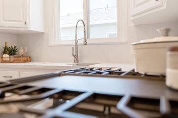 Los Angeles CA Full Remodel - Image 39