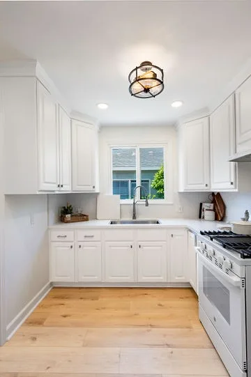 Los Angeles CA Full Remodel - Image 42