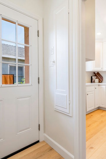 Los Angeles CA Full Remodel - Image 48