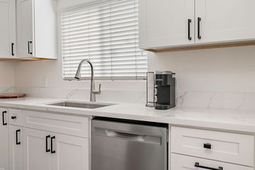 Kitchen remodel at Mulberry Drive Whittier - view 32