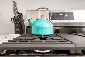 Kitchen remodel at Mulberry Drive Whittier - view 35