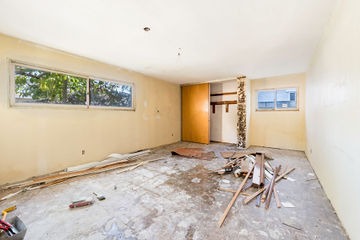 Pine St. Los Alamitos Full Remodel - Image 11