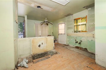 Pine St. Los Alamitos Full Remodel - Image 16