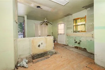 Pine St. Los Alamitos Full Remodel - Image 16