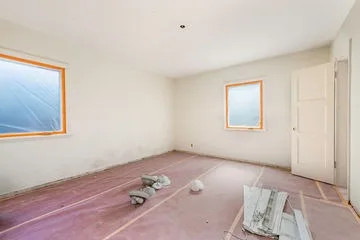 Short Ave. Los Angeles Garage Conversion - Image 7