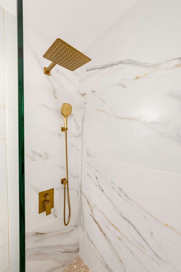 Sun Dial Dr. Tustin Bathroom Remodel - Image 4