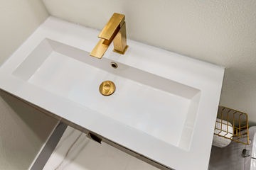 Sun Dial Dr. Tustin Bathroom Remodel - Image 5