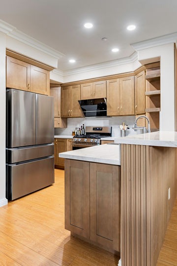 Kitchen remodel at Topaz Irvine - view 20